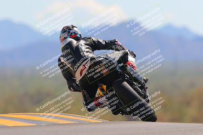 media/Oct-09-2022-SoCal Trackdays (Sun) [[95640aeeb6]]/Turn 9 Backside (120pm)/